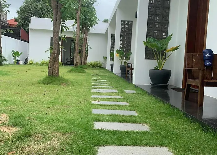 Uma 3*